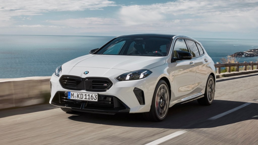 Front three-quarter of a white BMW M135 xDrive